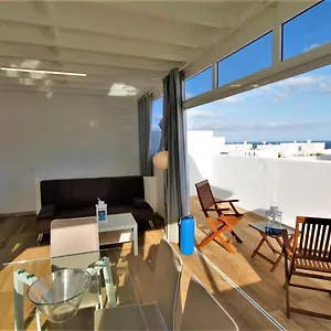 Casal Con Balcon La Vela , Puerto Calero Spagna